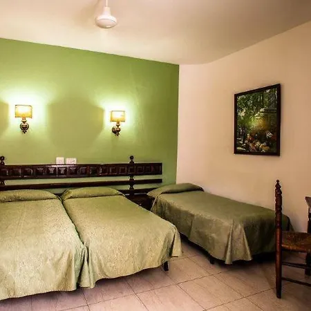 Ninays Otel Lloret de Mar