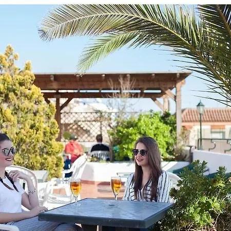 Ninays Отель Льорет-де-Мар