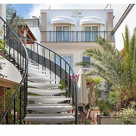Otel Ninays Lloret de Mar