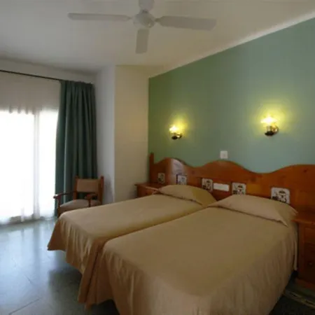Ninays فندق يوريت دي مار