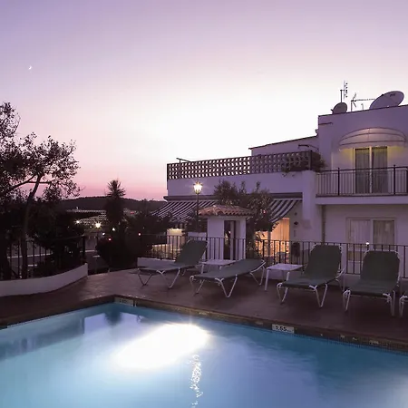 Ninays يوريت دي مار