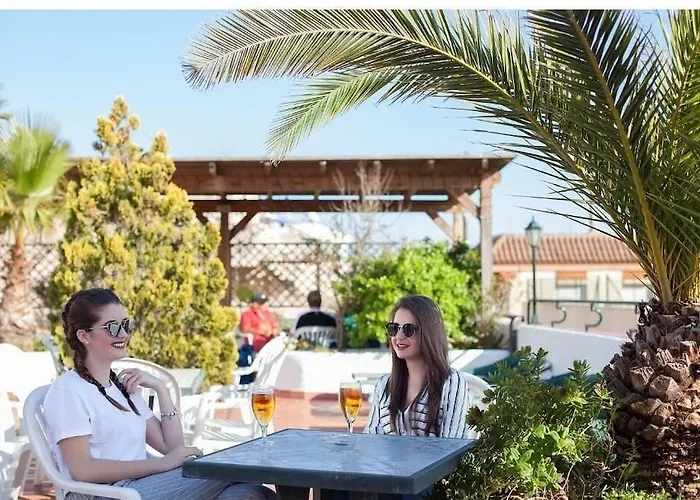 Ninays Отель Льорет-де-Мар