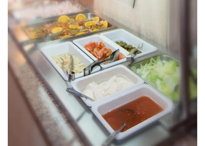 Ninays Отель 2*