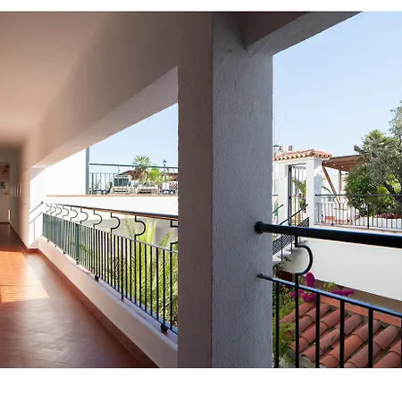 Ninays Λορέτ Ντε Μαρ